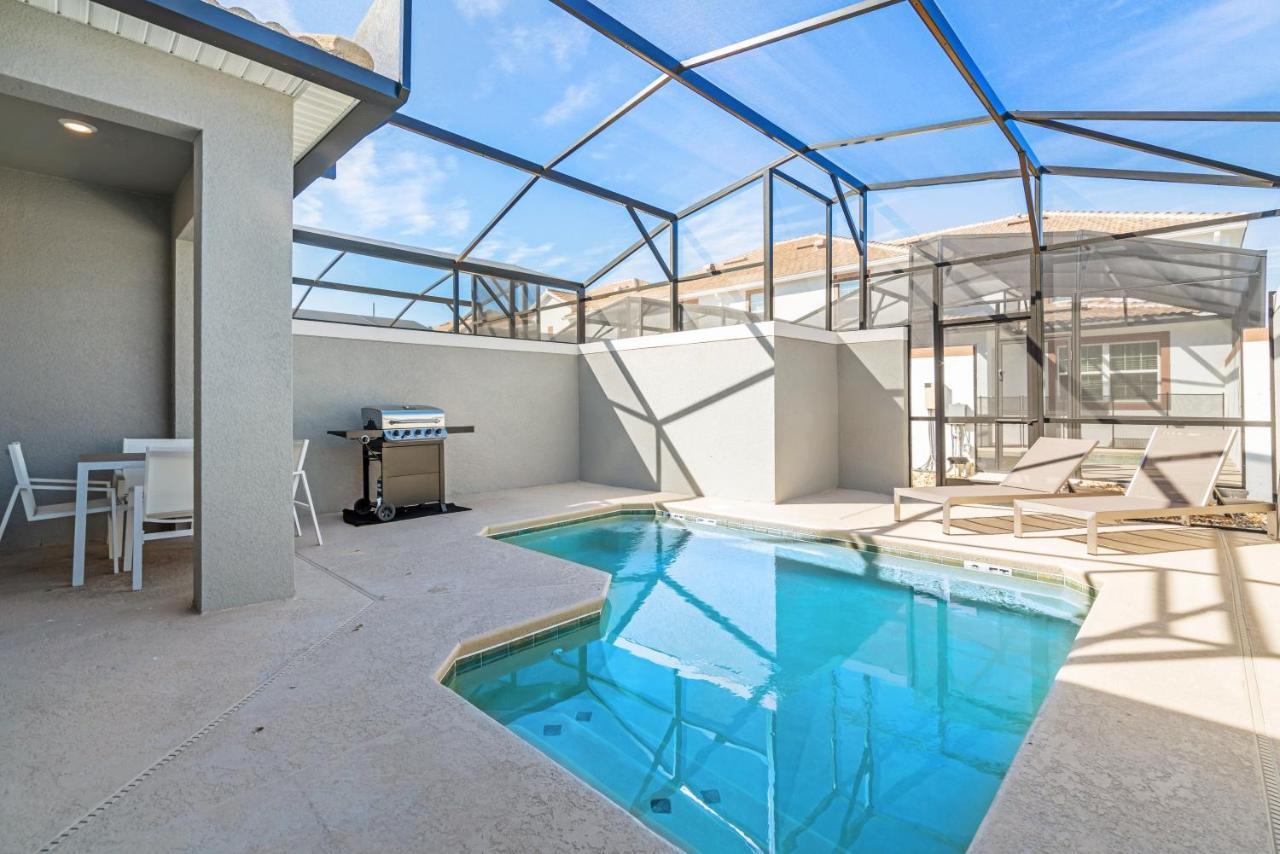Beautiful Modern Home Wprivate Pool Near Wdw Kissimmee Dış mekan fotoğraf