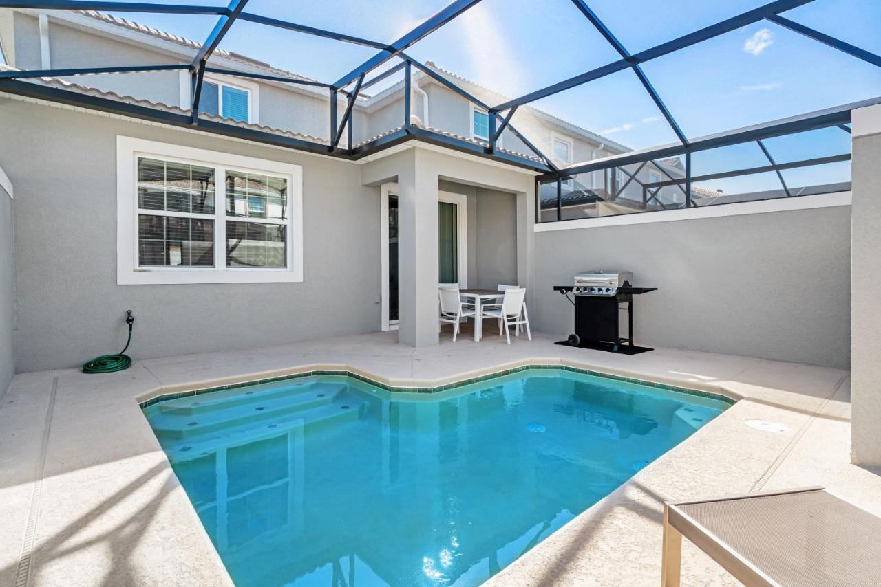 Beautiful Modern Home Wprivate Pool Near Wdw Kissimmee Dış mekan fotoğraf